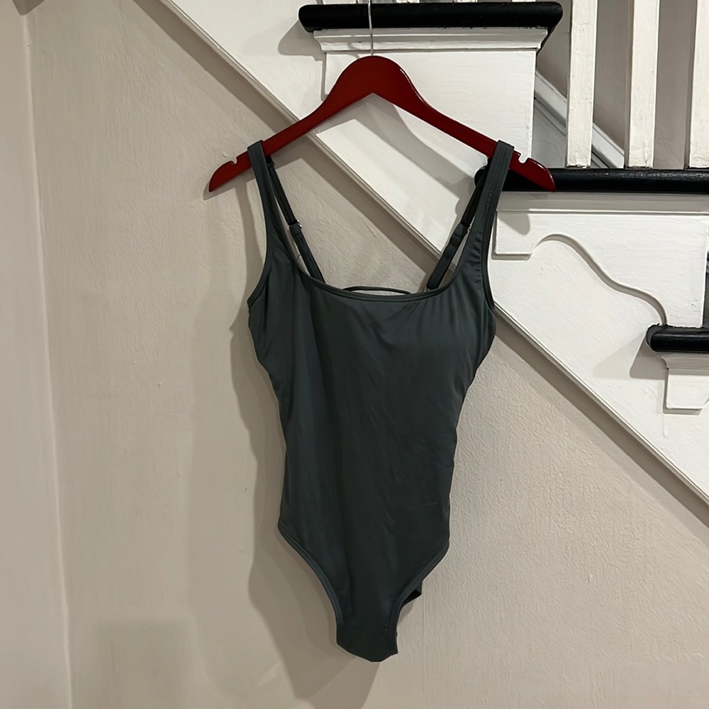 Woman’s Michael Michael Kors Olive Green One Piece Bathing Suit Size 10